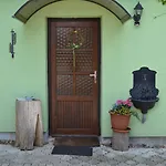 Appartement Dana *